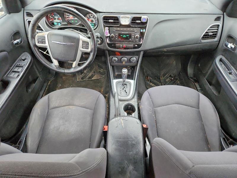 2013 Chrysler 200 Touring