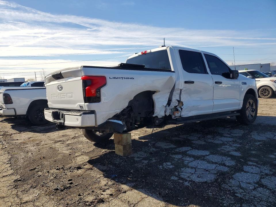 2024 Ford F150 Lightning xlt