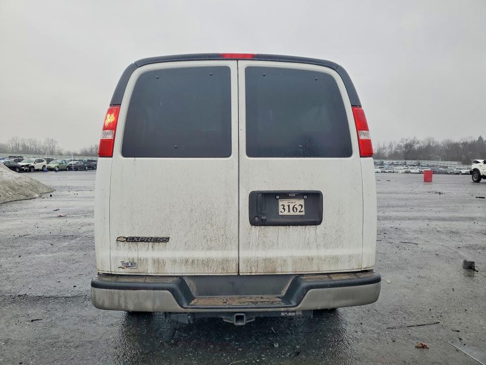 2021 Chevrolet Express G3500 LT
