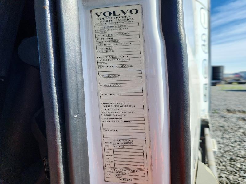 2016 Volvo VNL Semi Truck