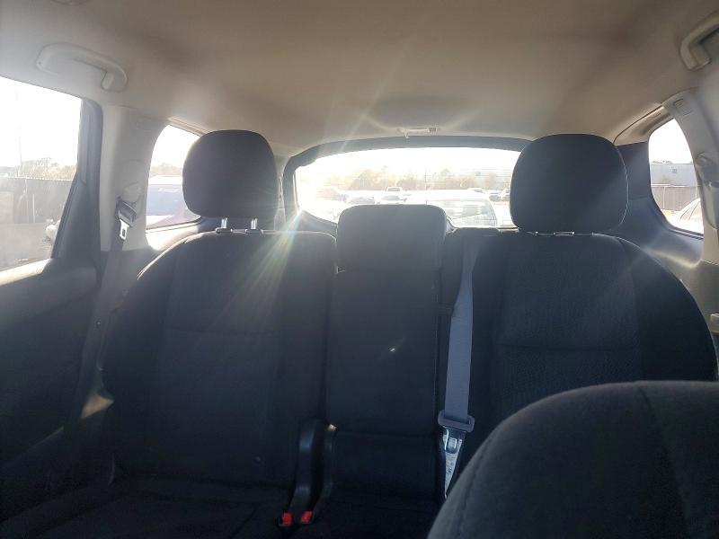 2016 Nissan Pathfinder sv