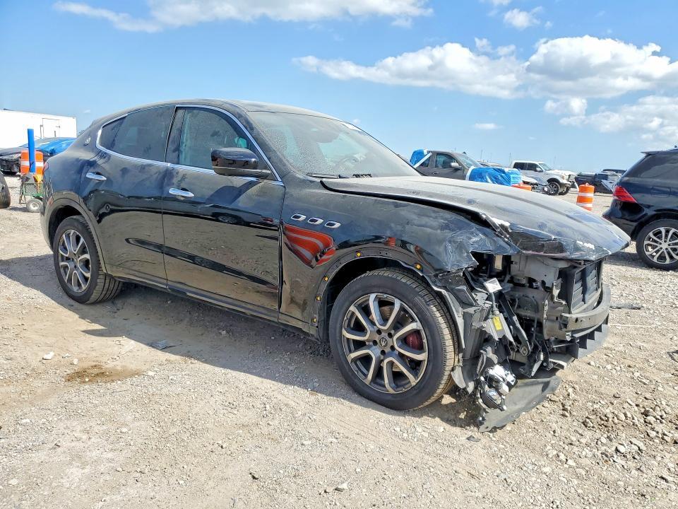 2020 Maserati Levante