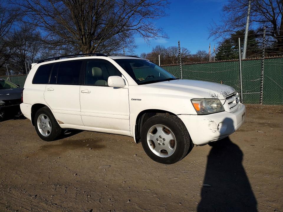 2005 Toyota Highlander Limited