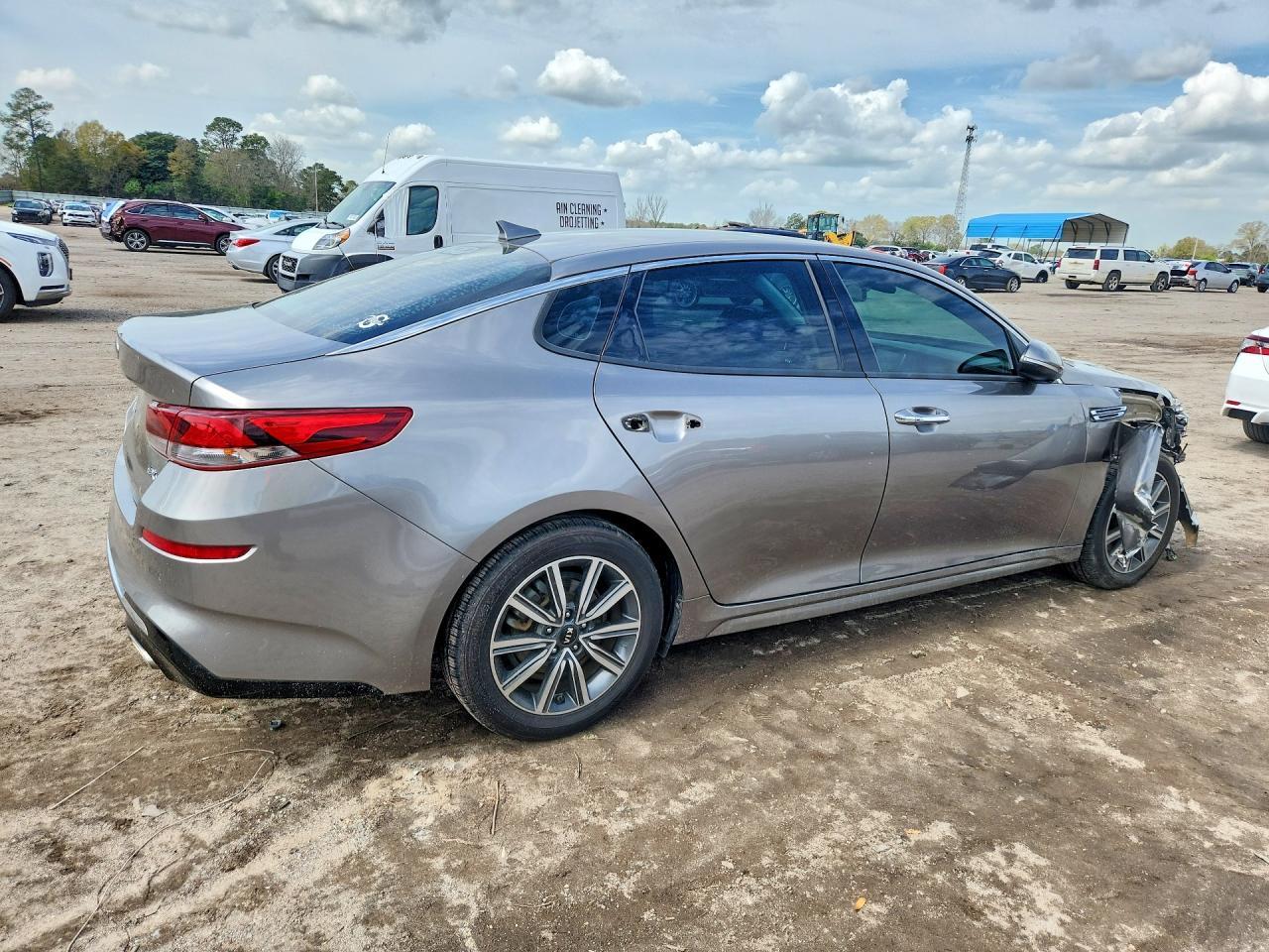 2019 KIA Optima ex