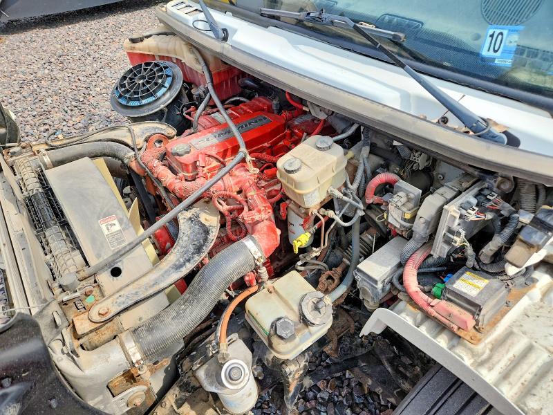 2014 Freigliner 2014 Freightliner Business Class M2 Flatbed Truck