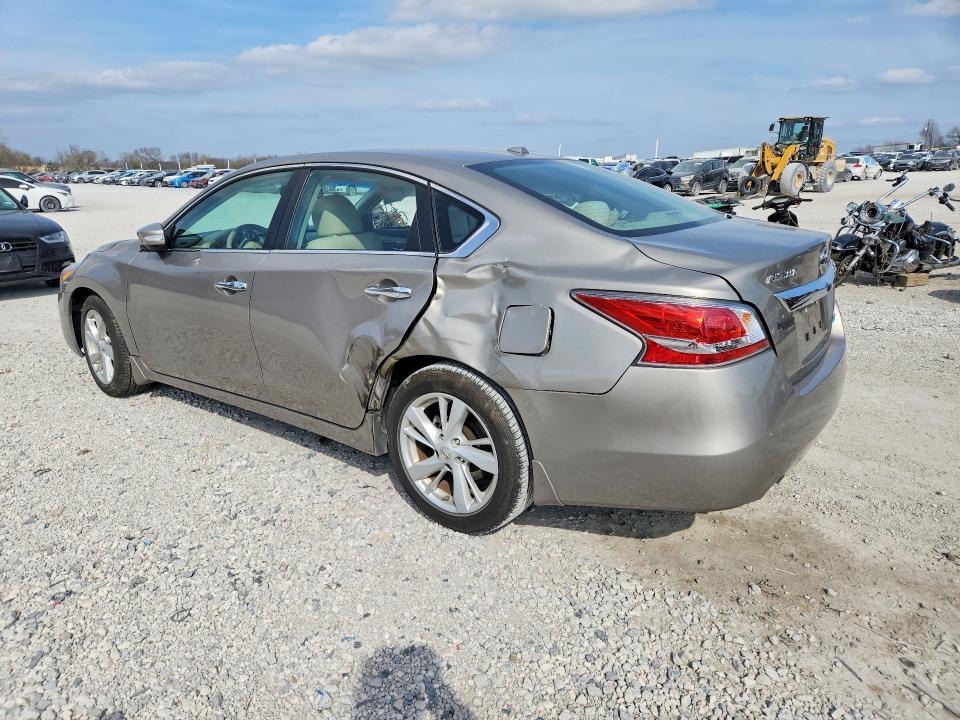 2014 Niss Altima 2.5 sv