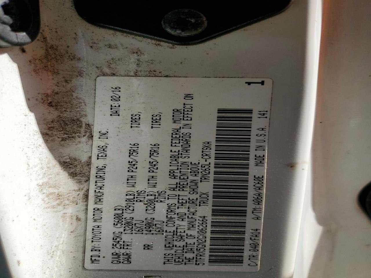 2016 Toyota Tacoma SR