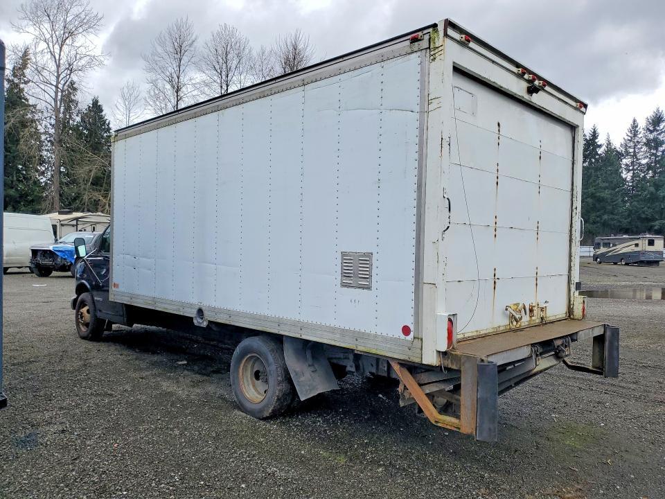 2002 Chev Express G3500