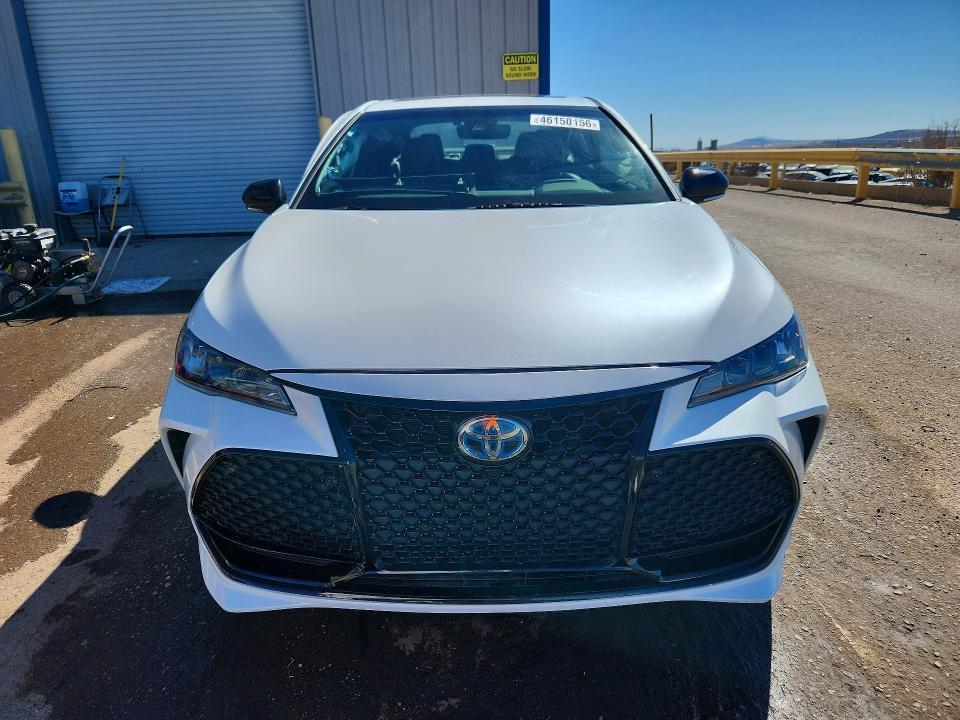 2019 Toyota Avalon Hybrid xse