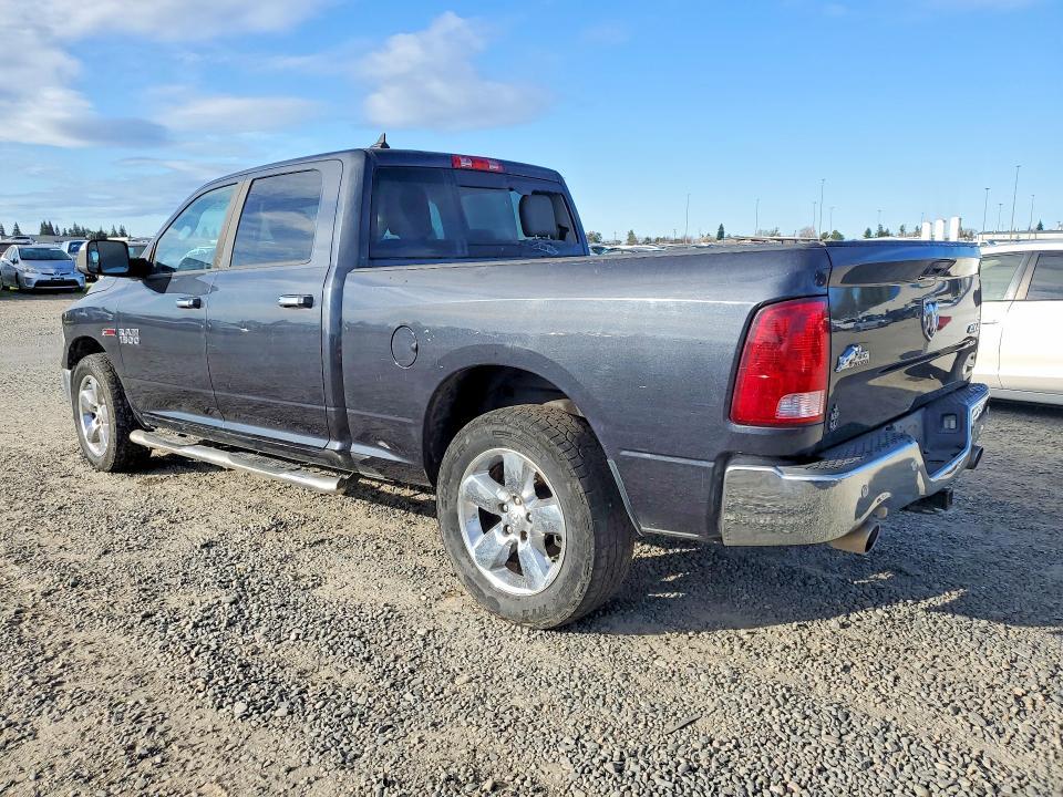 2016 Dodge Ram 1500 slt