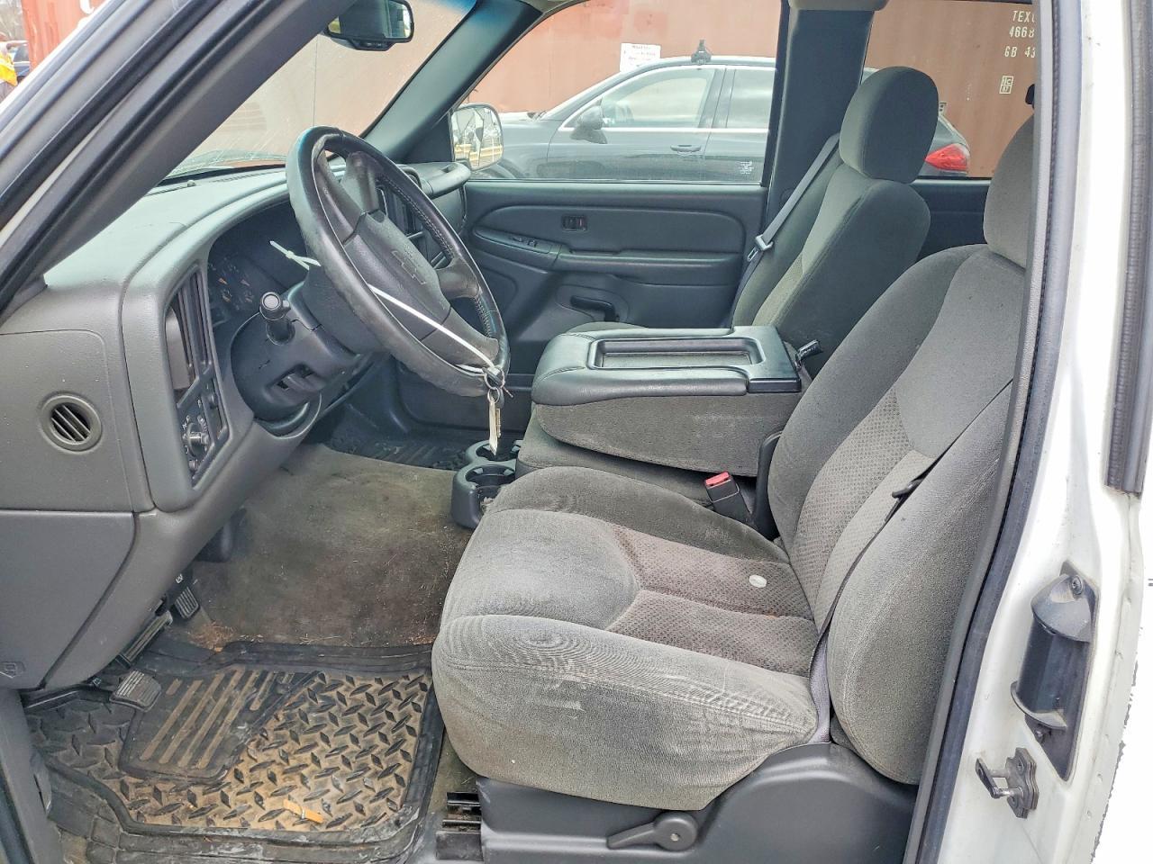 2004 Chevrolet Silverado C1500