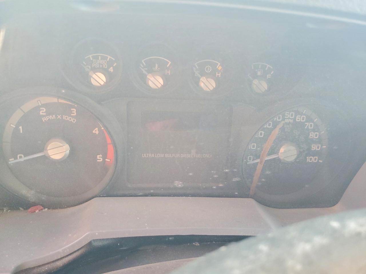 2015 Ford F350 Super Duty Flatbed Truck