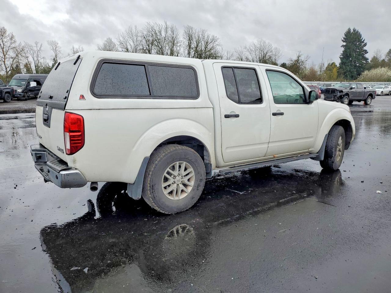 2016 Nissan Frontier SV