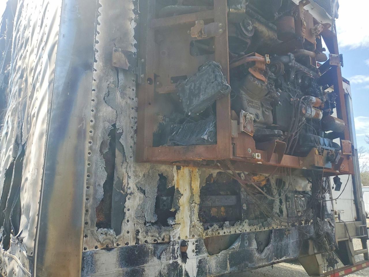 2021 Utility Refrigerated Van Trailer