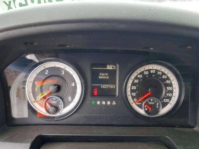 2015 Dodge RAM 5500 Flatbed Truck