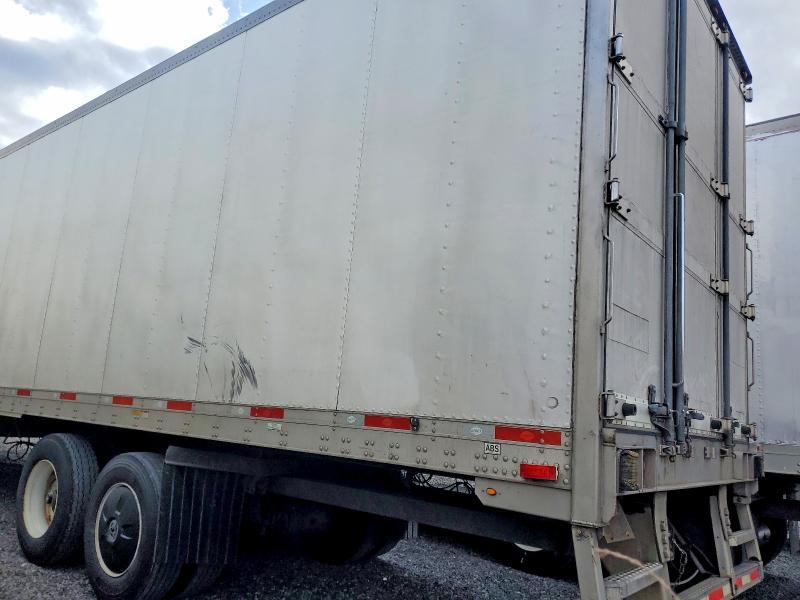2015 Utility VS2RA Refrigerated Van Trailer