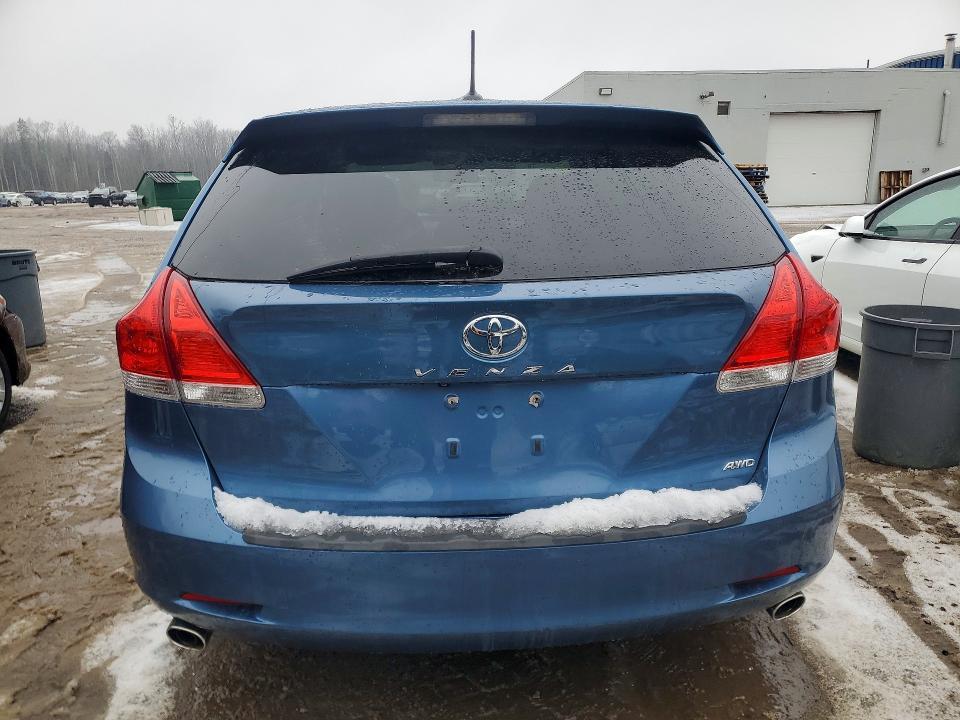 2011 Toyota Venza awd V6