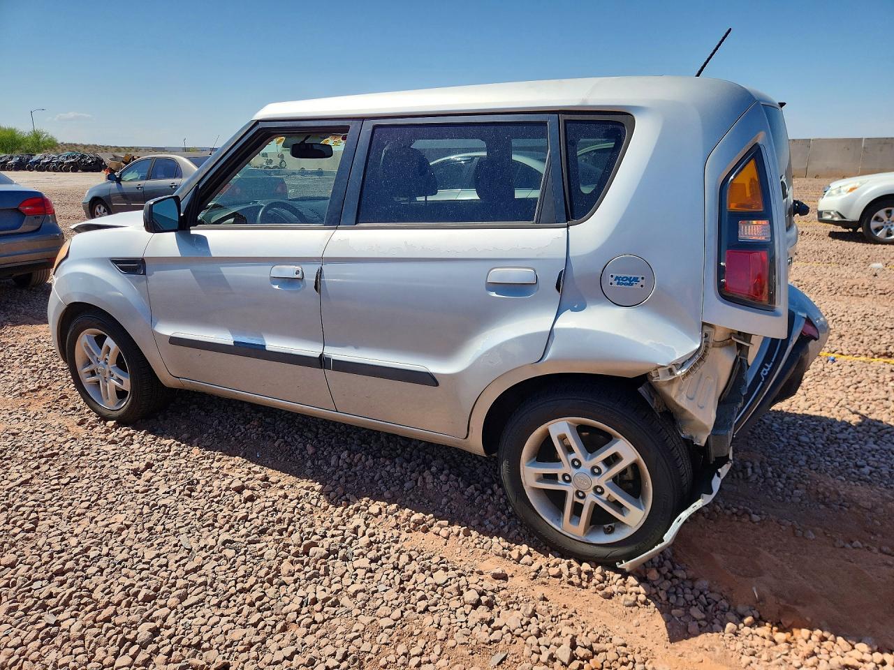 2010 KIA Soul +