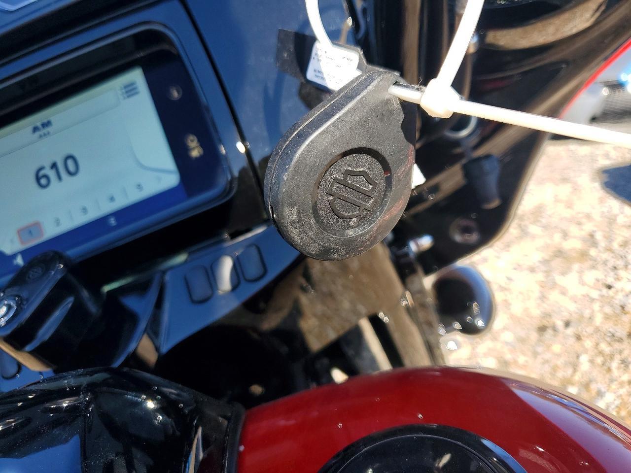 2023 Harley-Davidson Flhxs