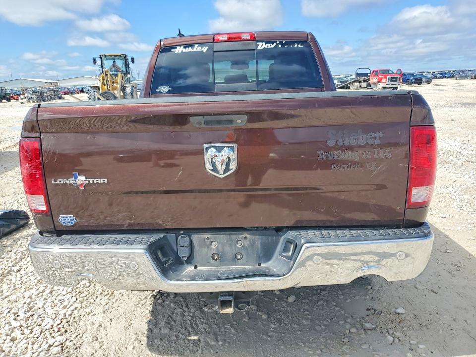 2015 Dodge RAM 1500 SLT