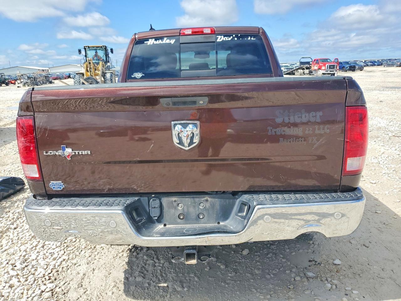 2015 Dodge RAM 1500 SLT