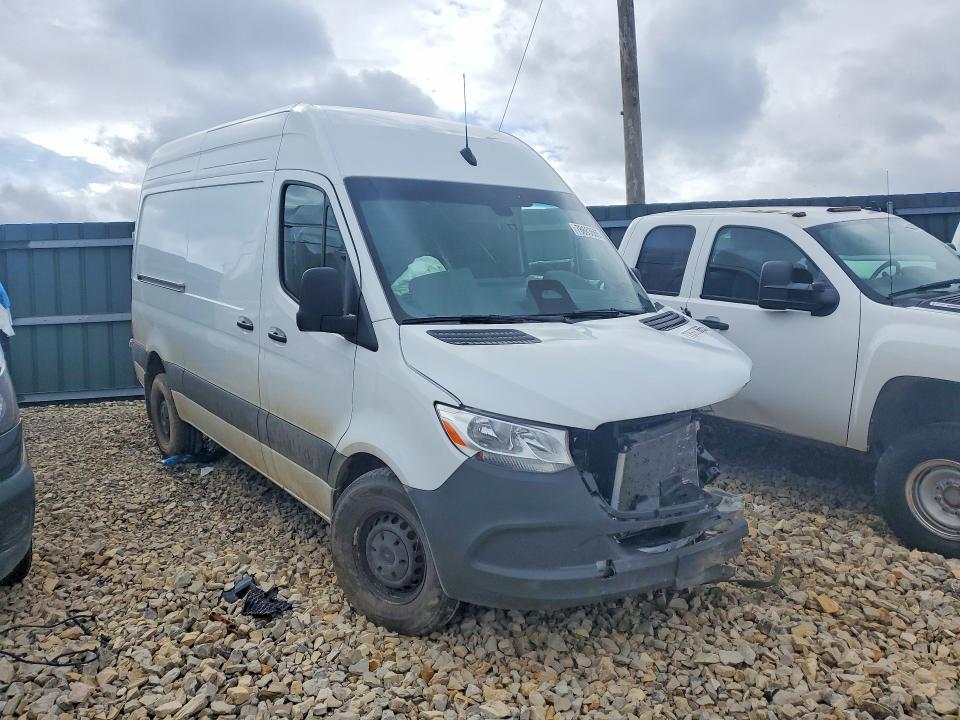 2025 Mercedes-Benz 2025 Mercedes Benz Sprinter 2500 Delivery van