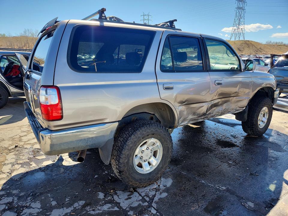 2002 Toyota 4runner SR5
