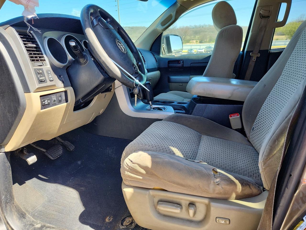 2013 Toyota Tundra Grade