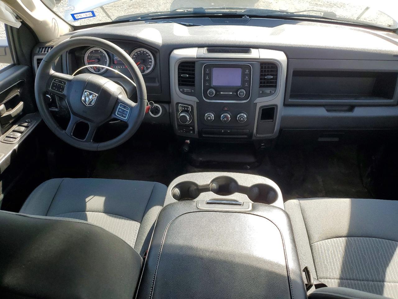 2024 Dodge RAM 1500 Classic Tradesman