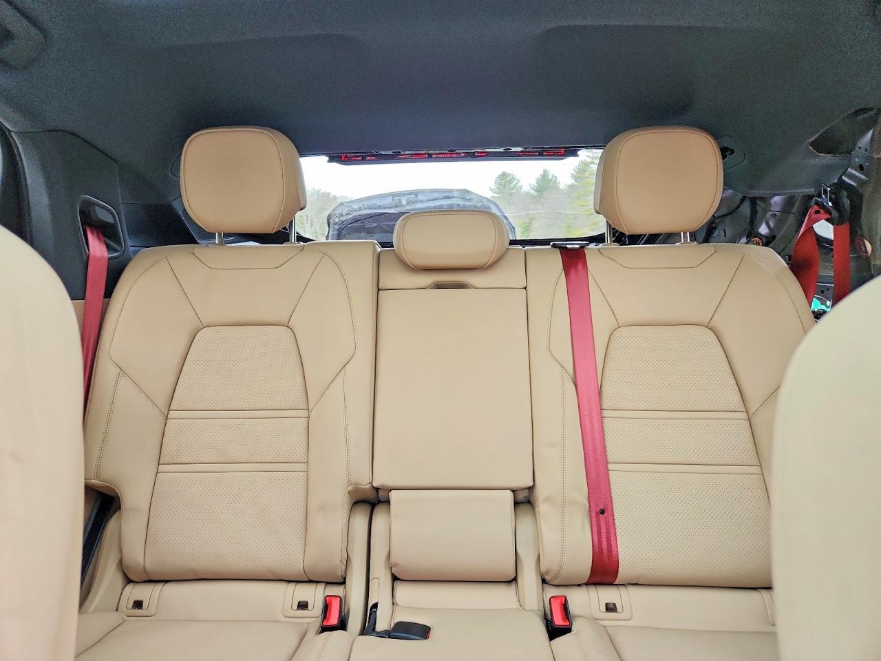 2022 Porsche Cayenne Coupe