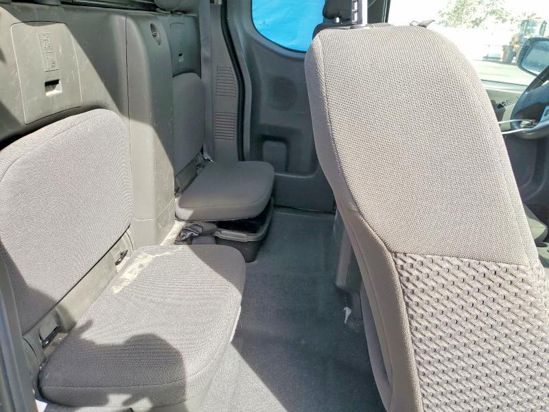 2019 Nissan Frontier sv V6