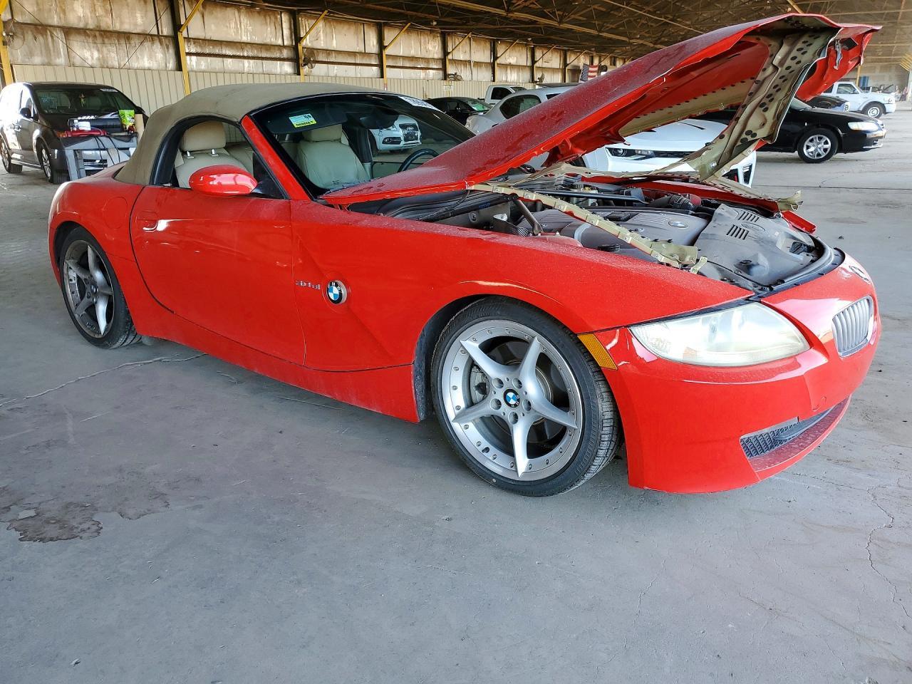 2006 BMW Z4 3.0si