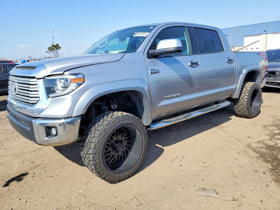 2015 Toyota Tundra SR5
