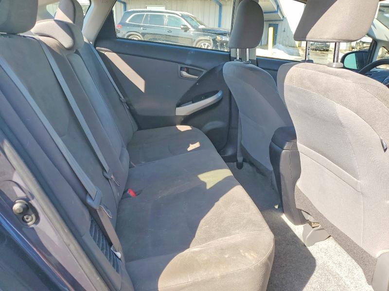 2014 Toyota Prius two