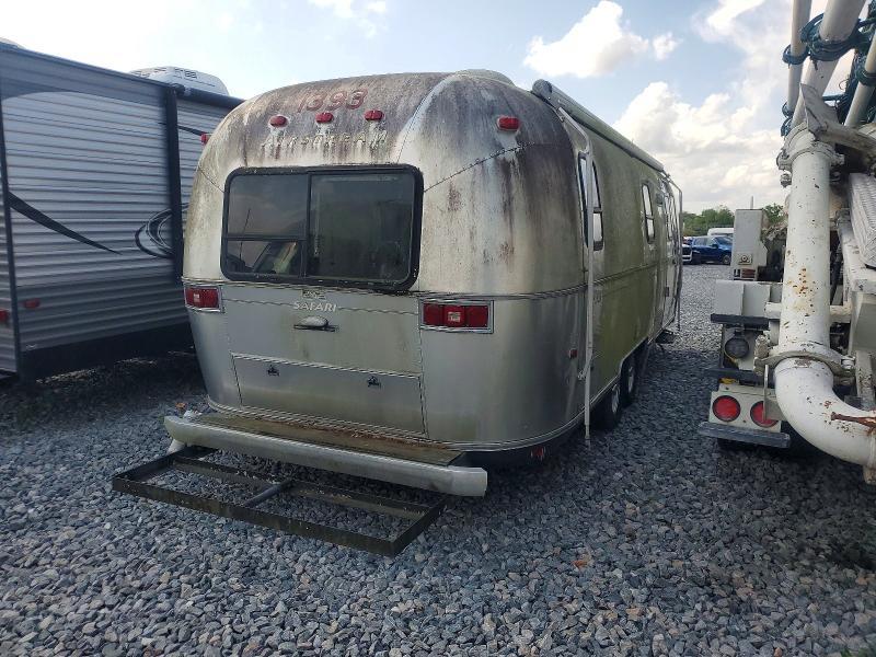 2002 Airstream Camper