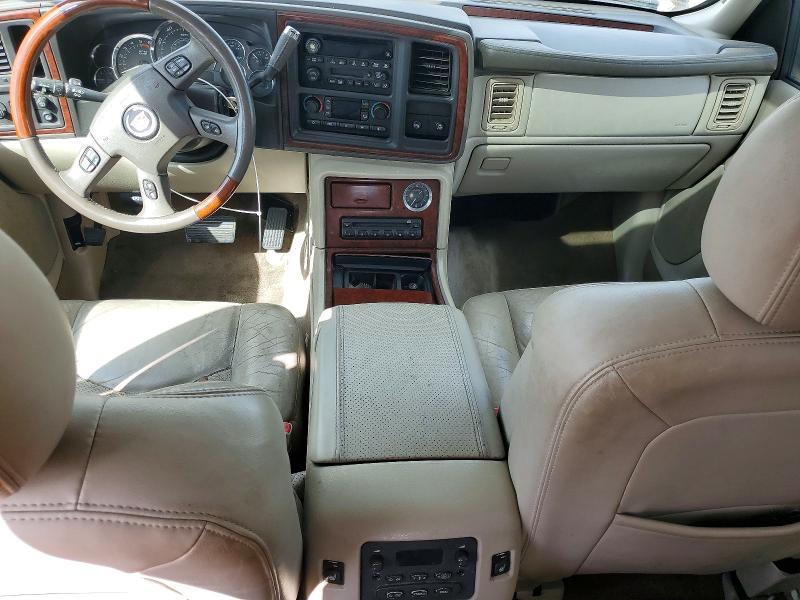 2005 Cadillac Escalade Luxury