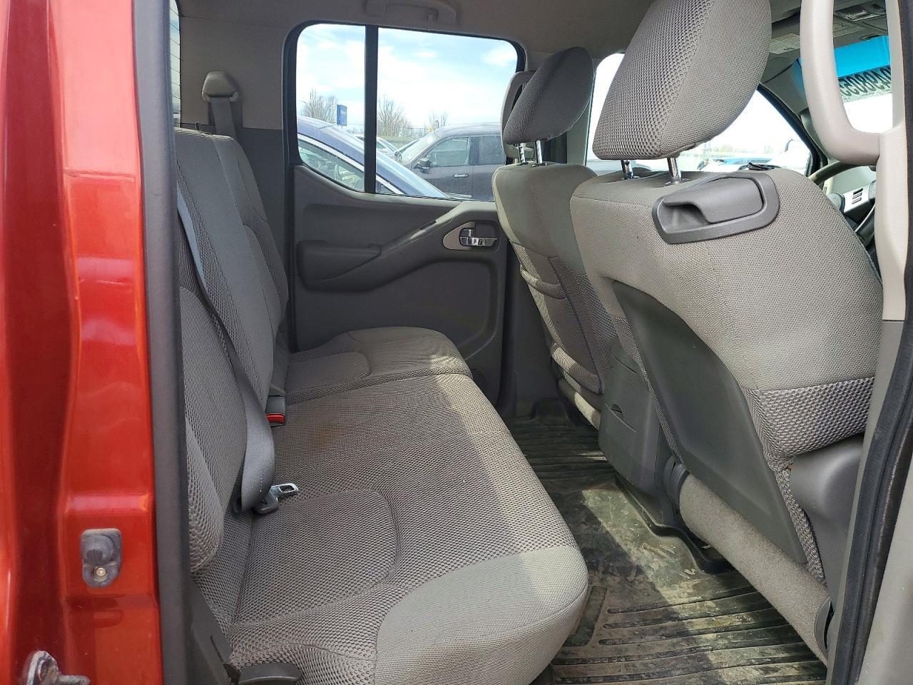 2013 Nissan Frontier S