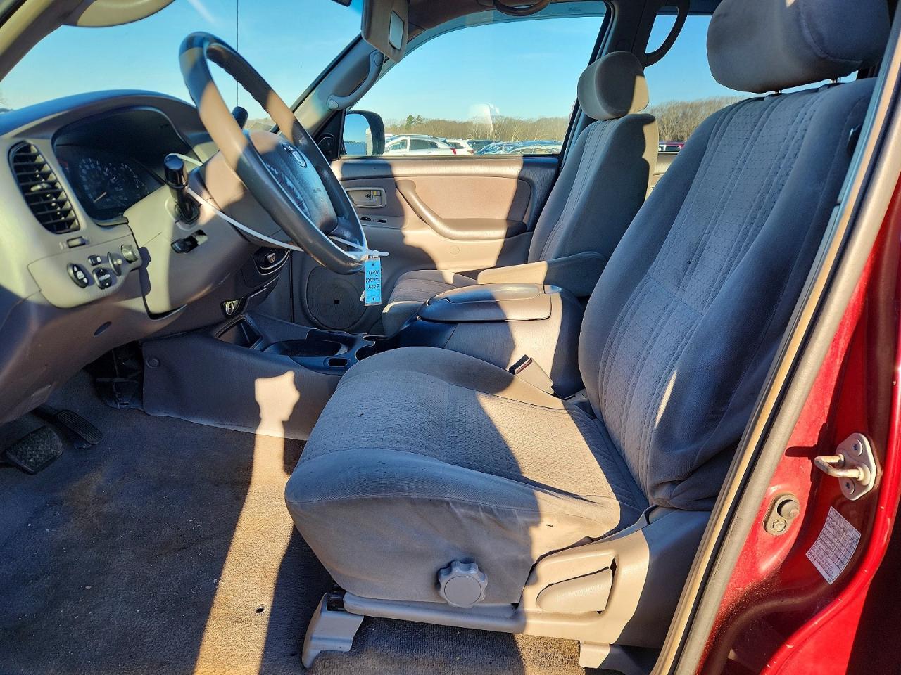2004 Toyota Tundra SR5