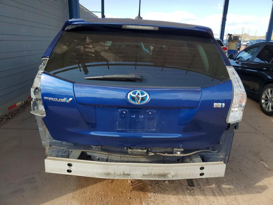 2012 Toyota Prius v Five
