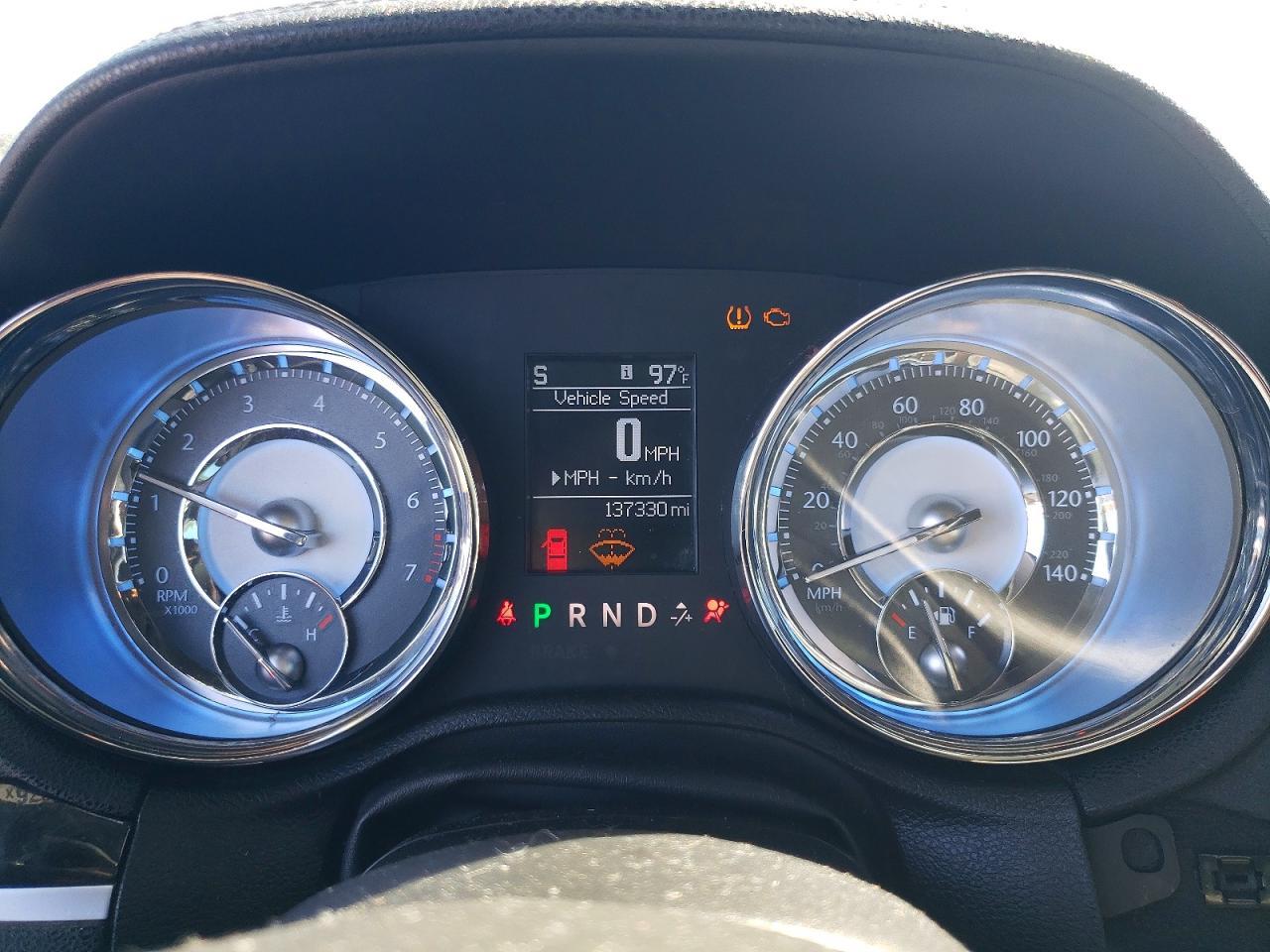 2011 Chrysler 300 Limited