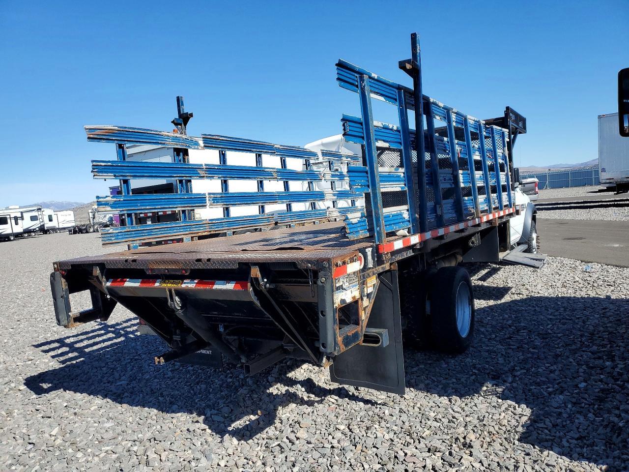 2015 Dodge RAM 5500 Flatbed Truck