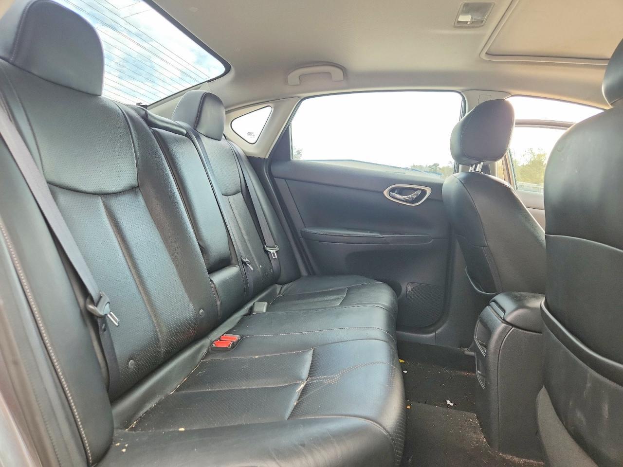 2015 Nissan Sentra sr