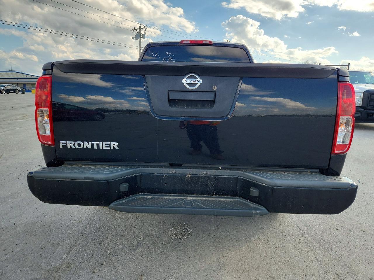 2021 Nissan Frontier S