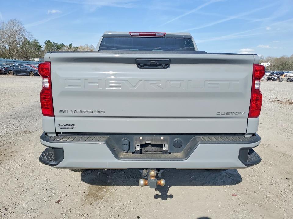 2024 Chevrolet Silverado K1500 Custom