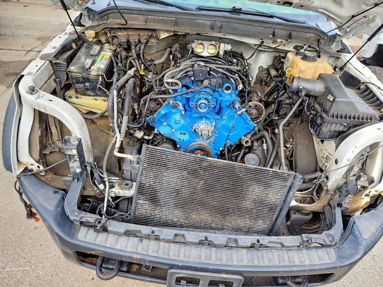 2013 Ford F450 Super Duty Flatbed Truck