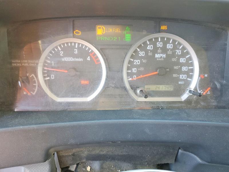 2012 Isuzu Npr hd box Truck