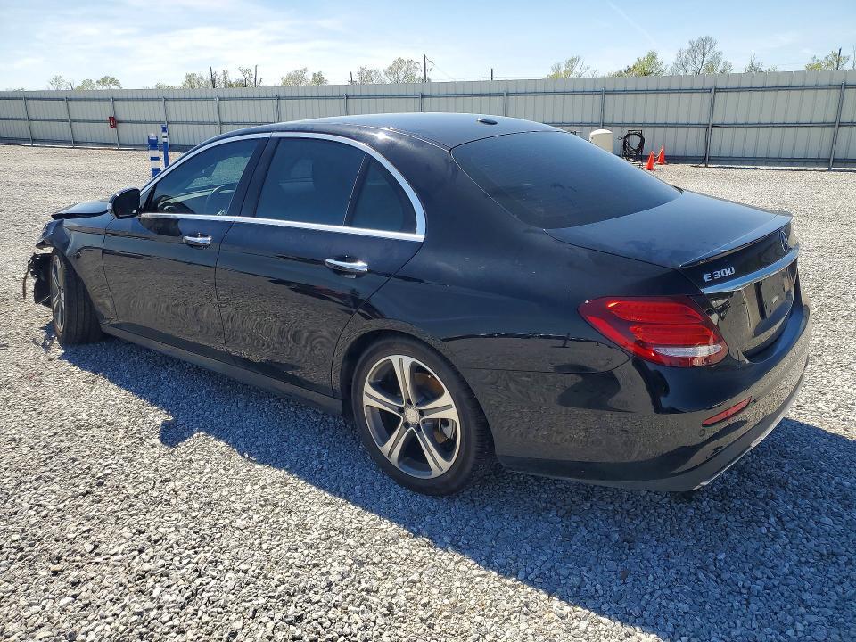 2017 Mercedes-Benz E 300