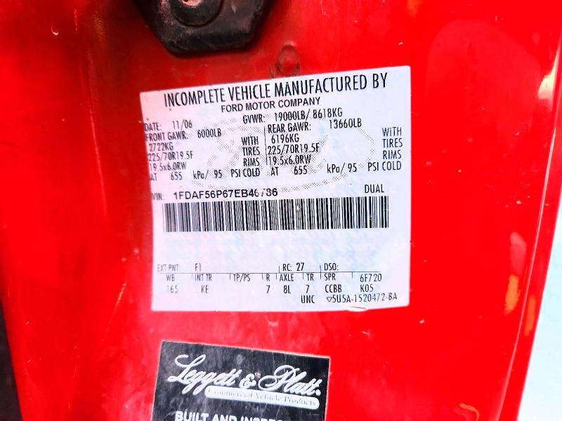 2007 Ford F550 Super Duty Flatbed Truck