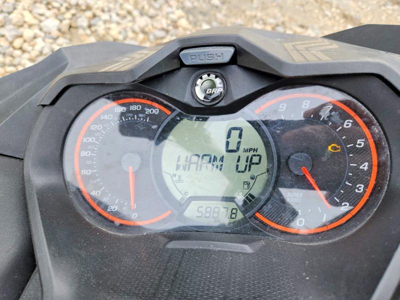 2017 Skidoo 2017 SKI DOO Renegade XRS