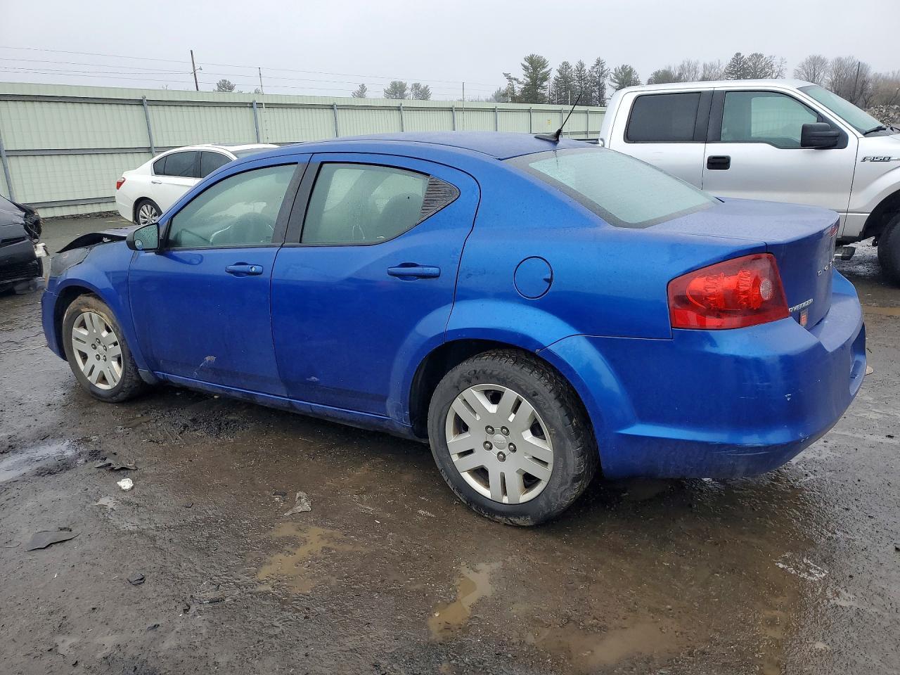 2012 Dodge Avenger se